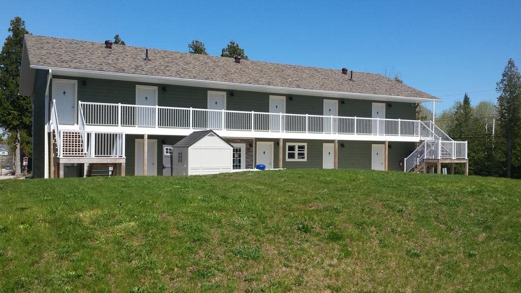 טוברמורי Escarpment Heights Motel מראה חיצוני תמונה